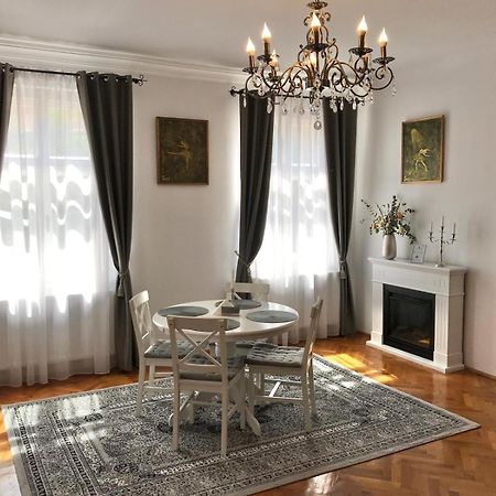 Residence Piata Armelor Сібіу Екстер'єр фото