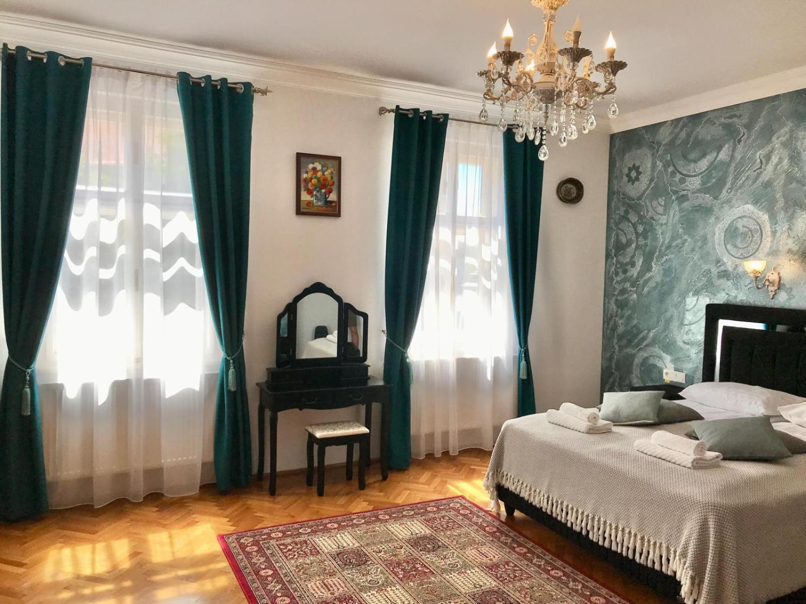 Residence Piata Armelor Сібіу Екстер'єр фото